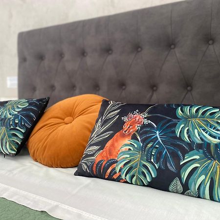 Superior Apartment Катания Екстериор снимка
