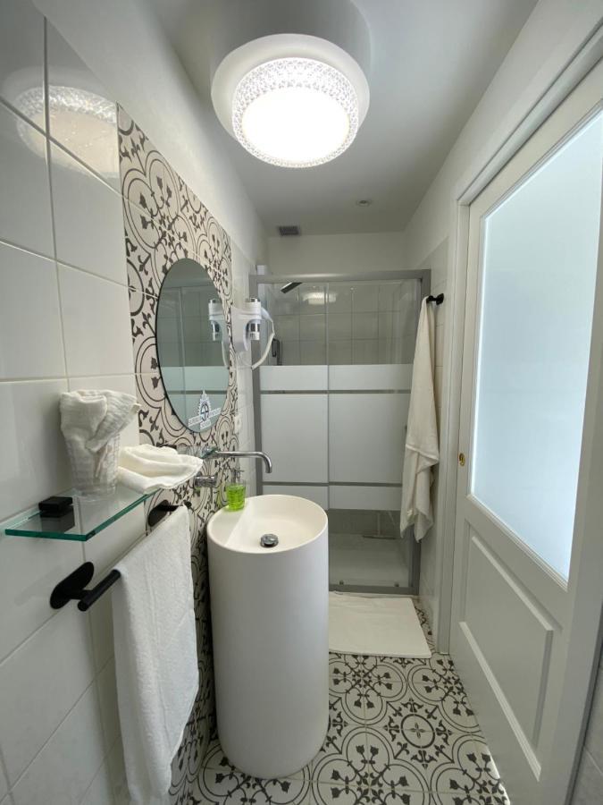 Superior Apartment Катания Екстериор снимка
