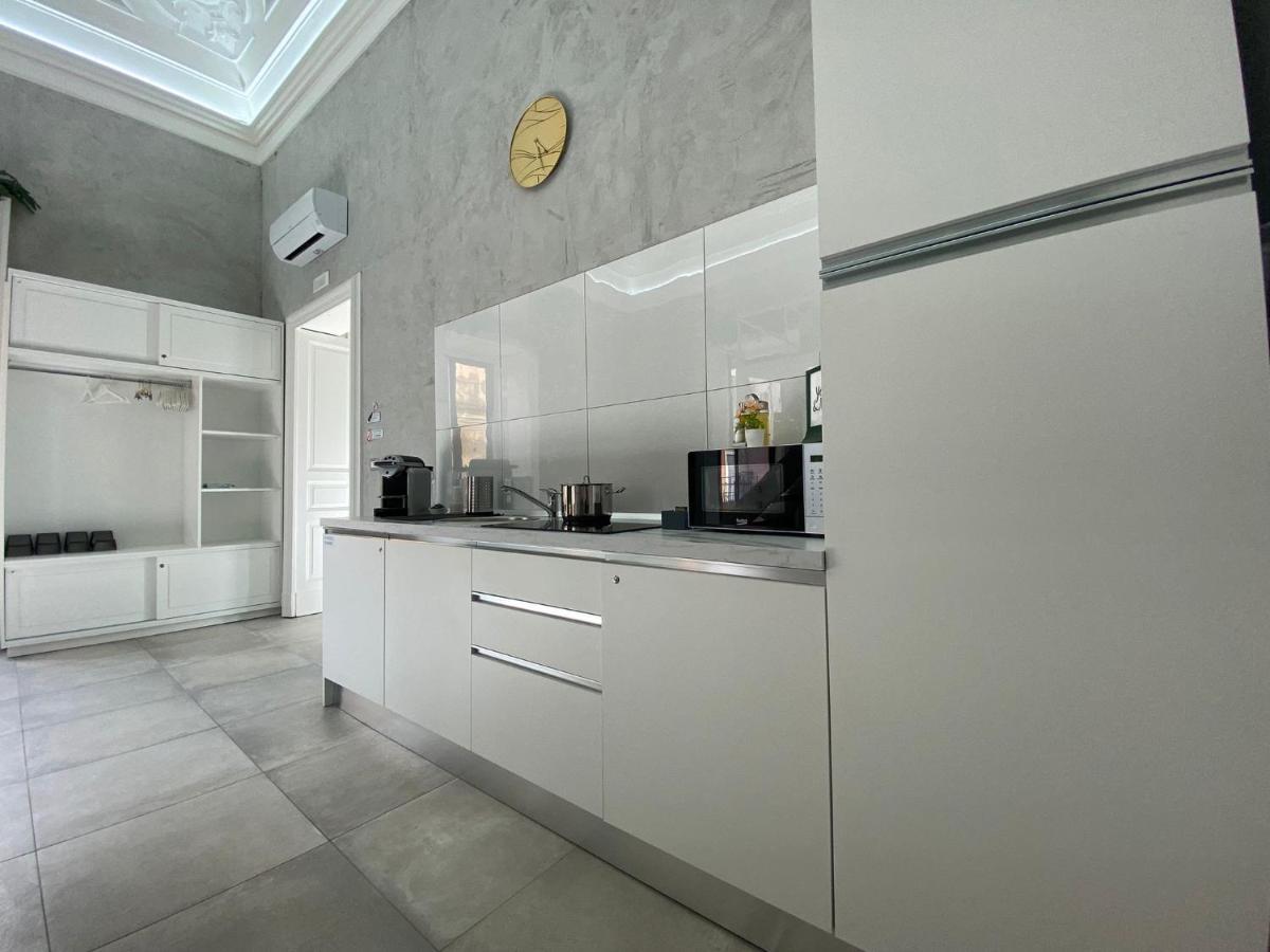 Superior Apartment Катания Екстериор снимка